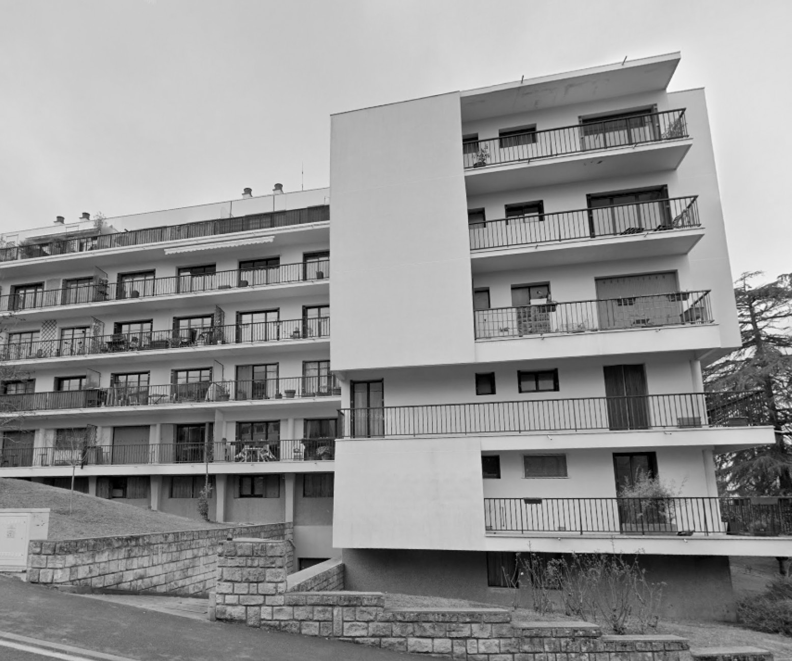 Immeuble collectif rénové par Infinity
